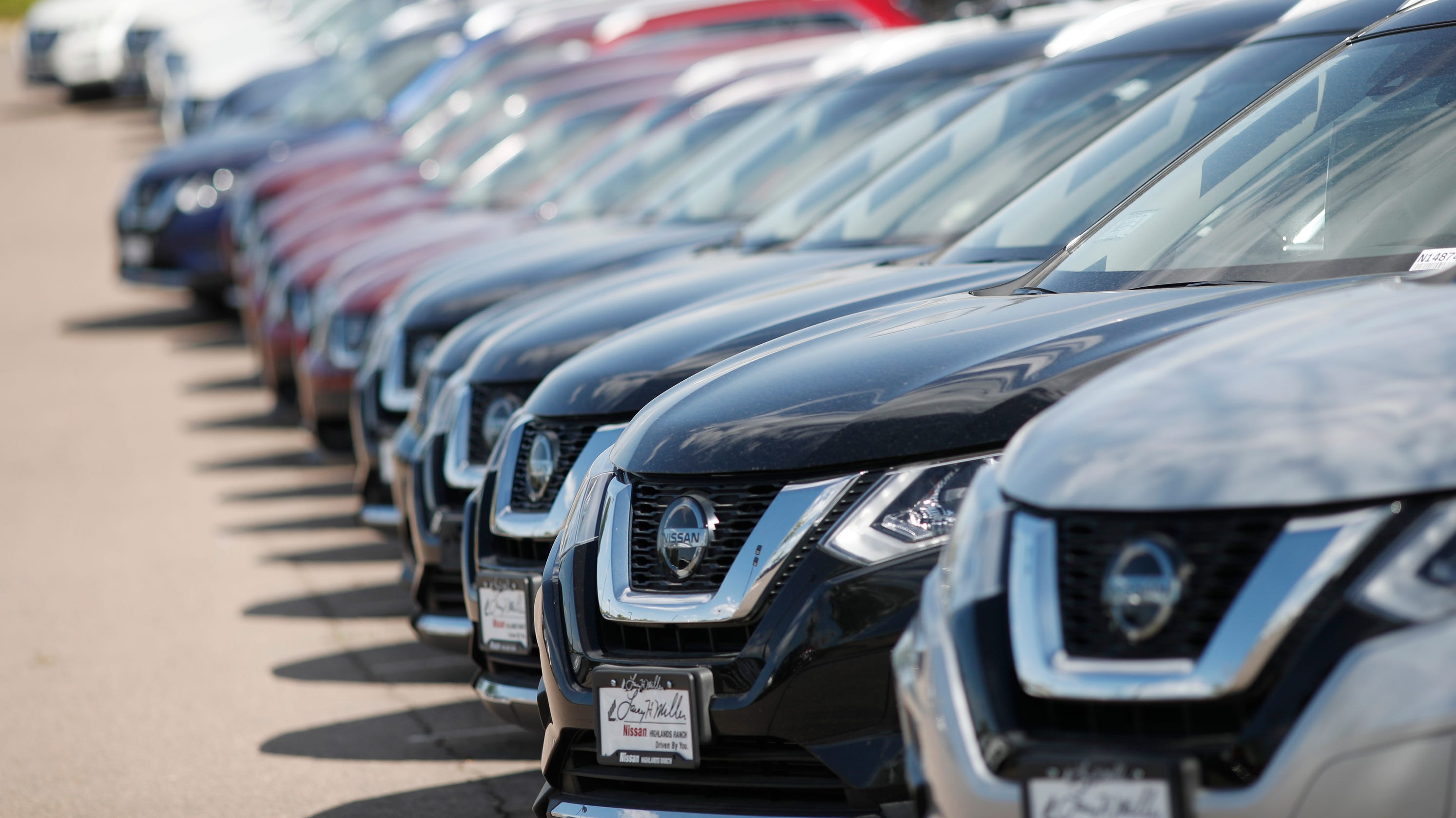 Did U Know - Unsold Inventory Leaves Nissan Dealers Desperate To Move